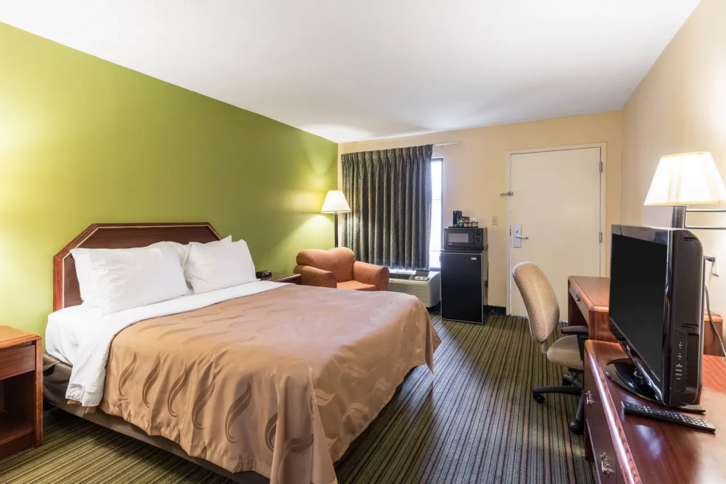 Quality Inn Alexandria 8/26