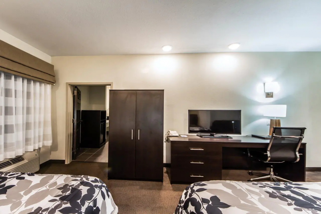 Sleep Inn & Suites Guthrie - Edmond North 12/61