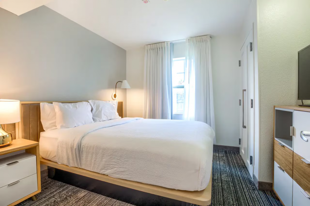 MainStay Suites Mobile, AL 8/14
