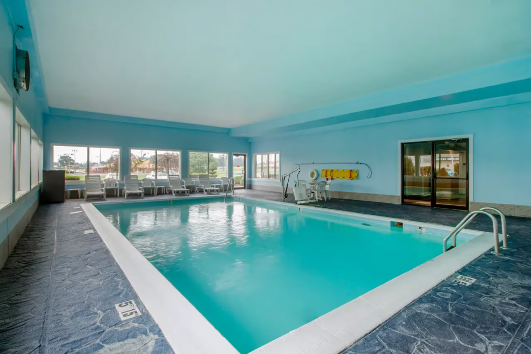 Comfort Suites Danville KY 13/25