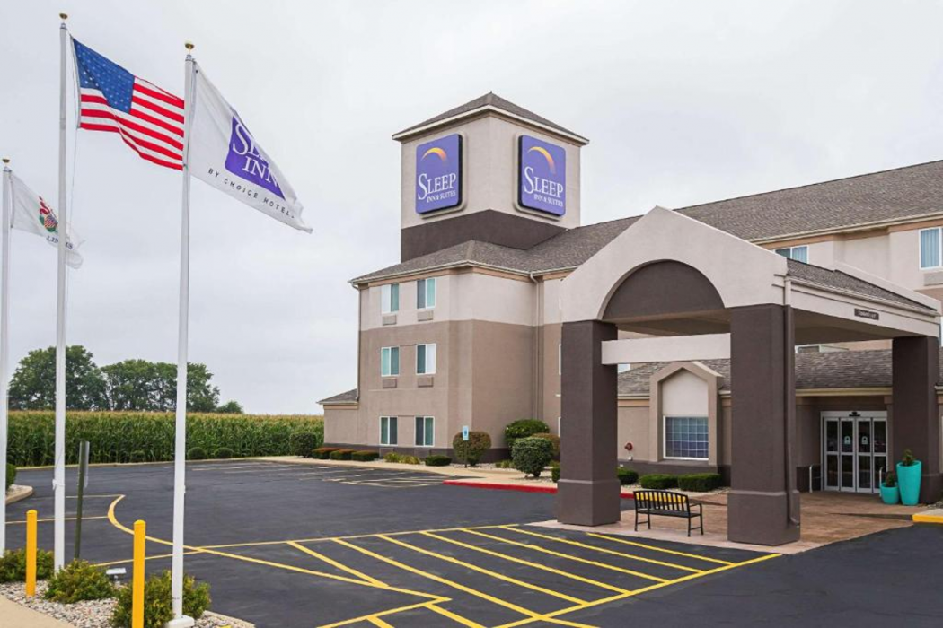 Sleep Inn & Suites Danville IL 2/28