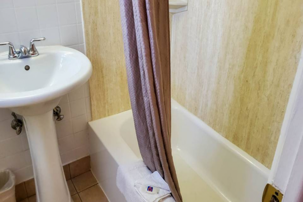 Motel6 Canon City, CO 33/64