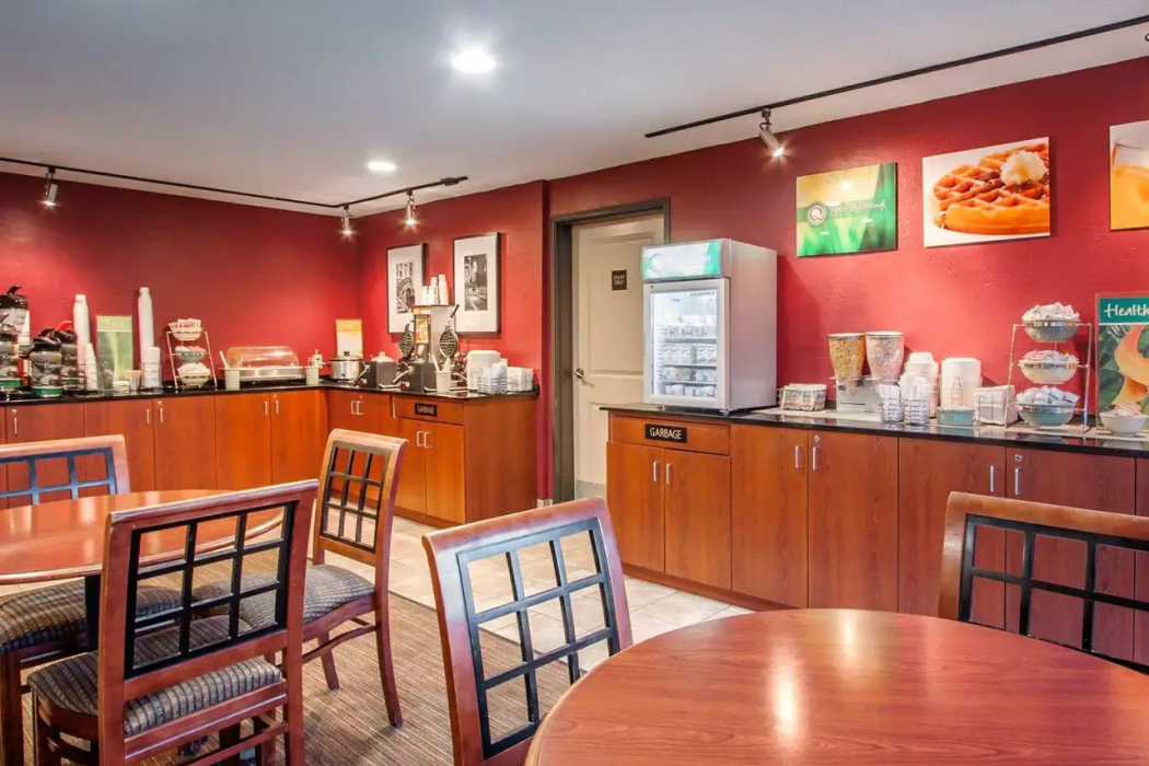 Quality Inn & Suites Springfield - Eugene North 21/25