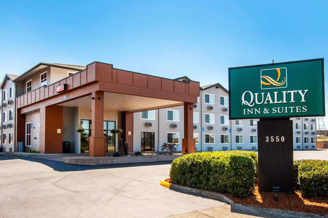 Quality Inn & Suites Springfield - Eugene North 1/25