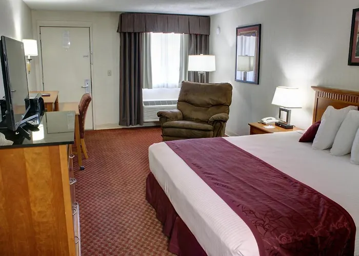 Baymont By Wyndham Grand Junction Hotel 9/35