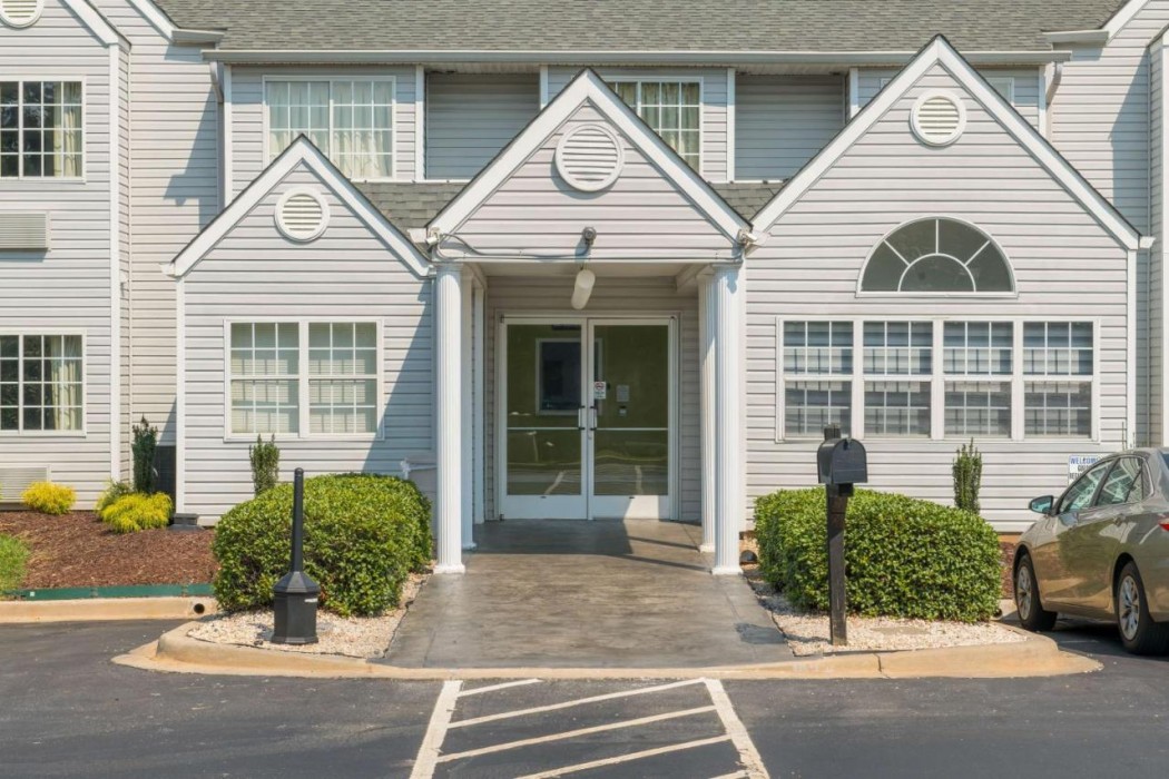 Motel6 Gastonia, NC 2/61