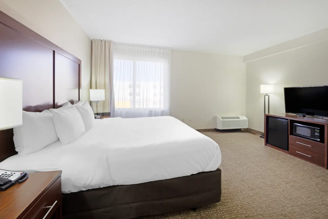 Comfort Inn and Suites Wichita Northeast, KS 7/27
