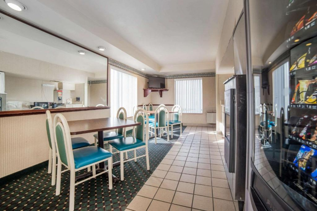 Rodeway Inn & Suites Nampa 5/20