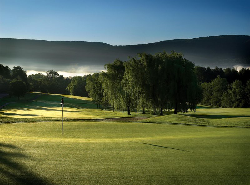 The Equinox A Luxury Collection Golf Resort & Spa Vermont 49/81