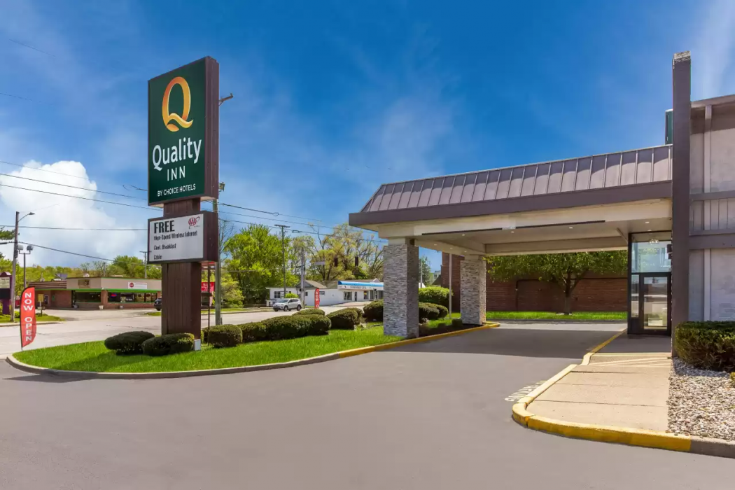 Quality Inn South Bend near Notre Dame 1/38