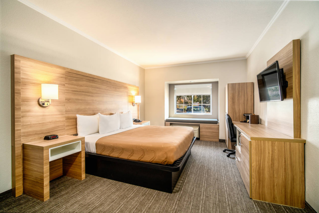 Baymont by Wyndham Chandler I-10 10/22