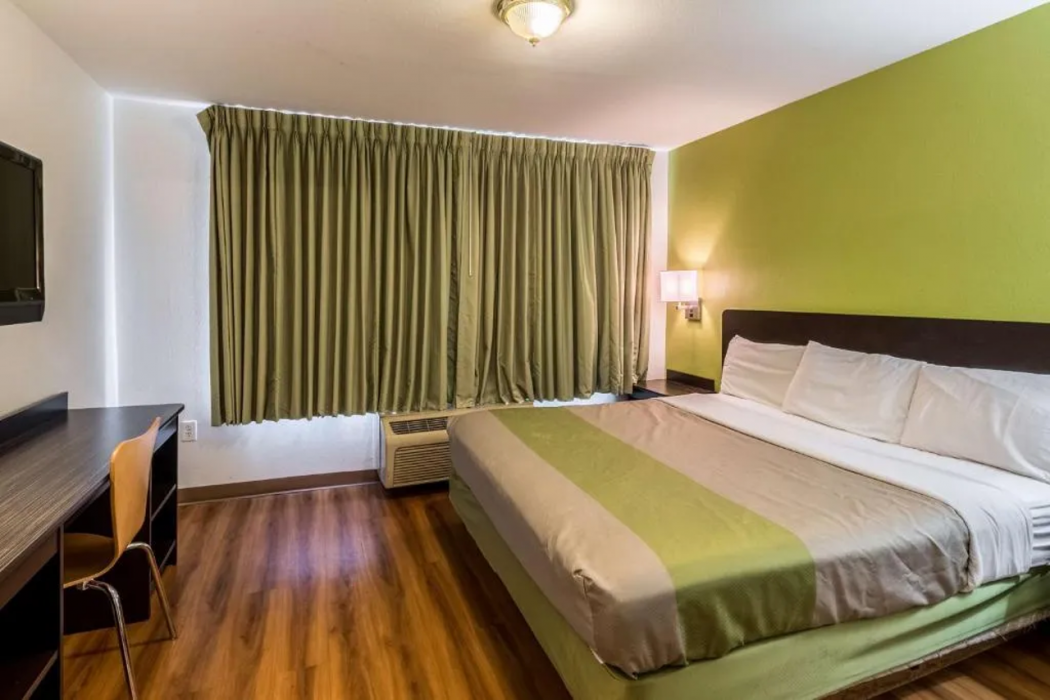 Motel6 North Richland Hills, TX - NE Fort Worth 17/42