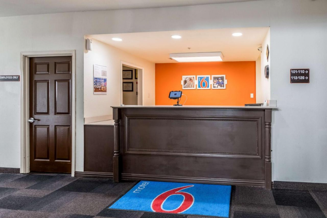 Lobby at Motel6 North Richland Hills, TX - NE Fort Worth, NORTH RICHLAND HILLS - TX