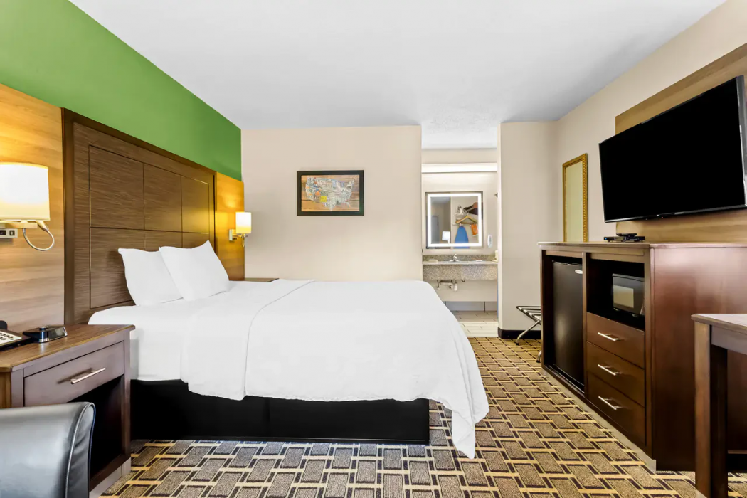 Econo Lodge Russellville, KY 9/24
