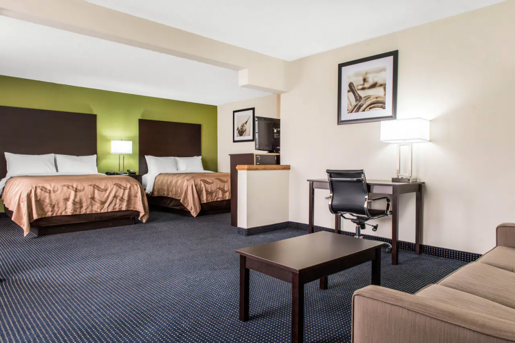 Quality Inn & Suites Anderson I-69 14/29