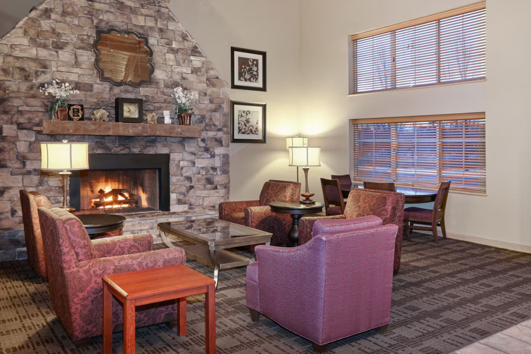 Americinn By Wyndham Douglas/Saugatuck 22/36