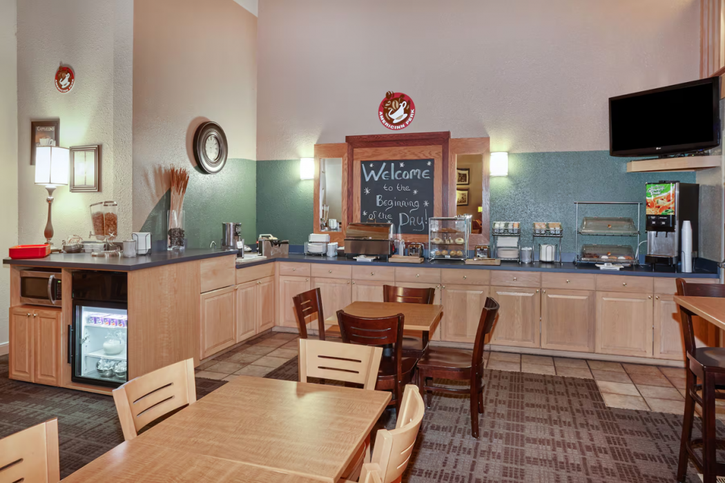 Americinn By Wyndham Douglas/Saugatuck 23/36