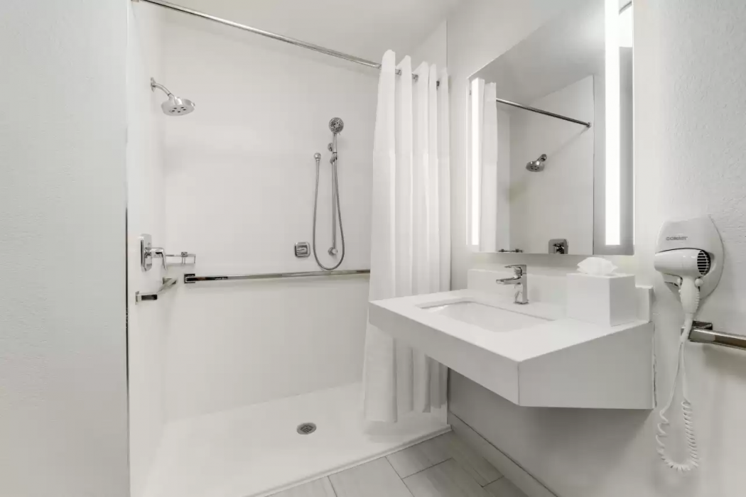City Express by Marriott Orlando International Drive 16/27