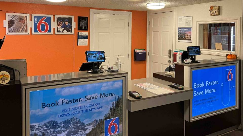 Lobby at Motel6 Butte, MT - Historic City Center, BUTTE - MT
