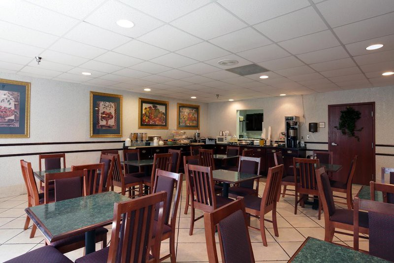Ark Suites By OYO Jonesboro I-555 23/59