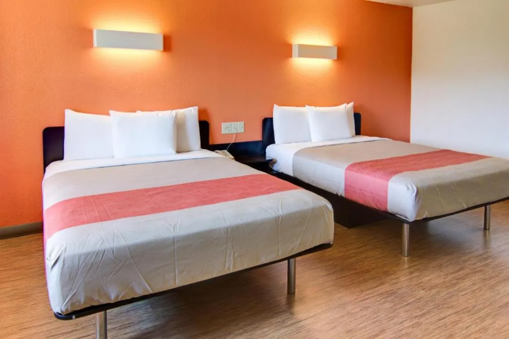 Motel6 Mount Pleasant, TX 17/46