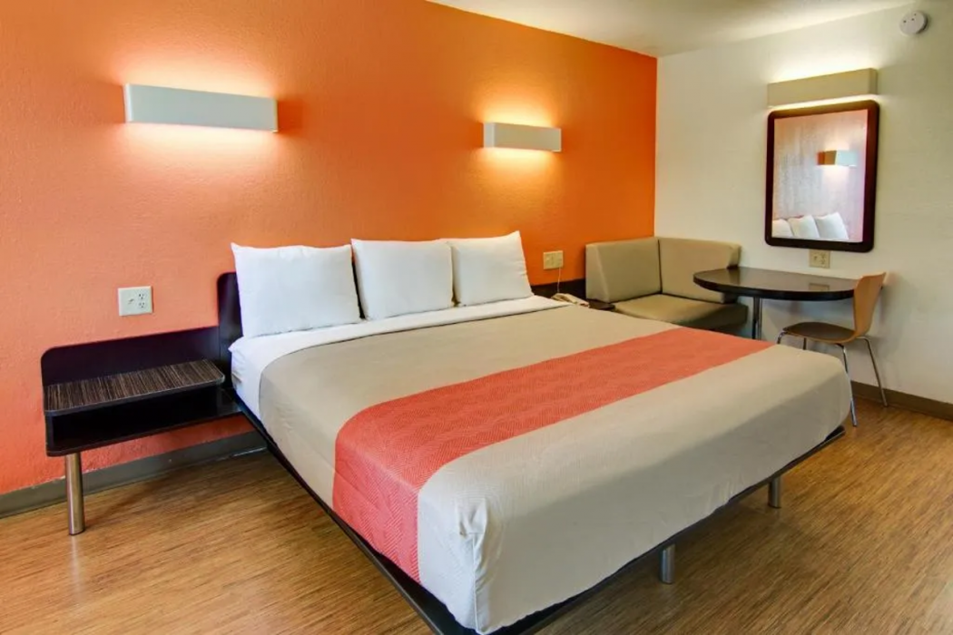 Motel6 Mount Pleasant, TX 15/46