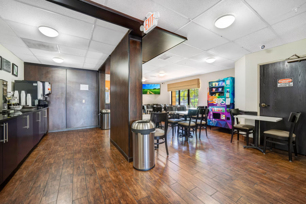 Wingate by Wyndham Leesburg Florida 17/35