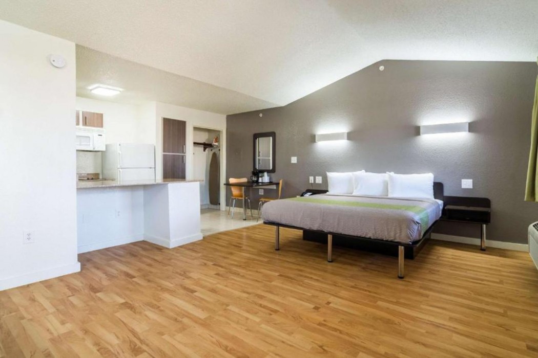 Studio6 Plano, TX - Dallas - Plano Medical Center 14/60