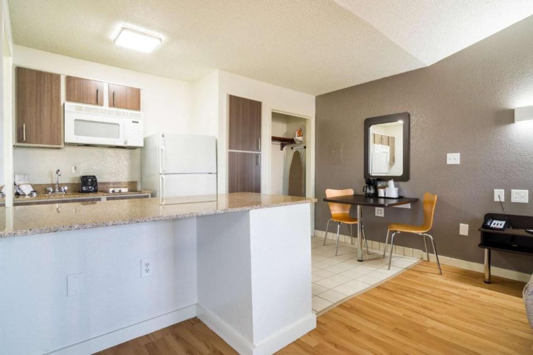 Studio6 Plano, TX - Dallas - Plano Medical Center 20/60