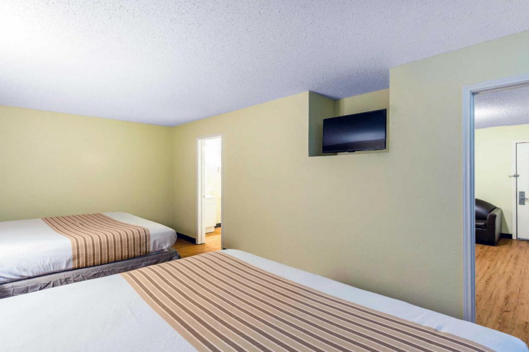 Hawthorn Extended Stay by Wyndham Lewisville 4/14