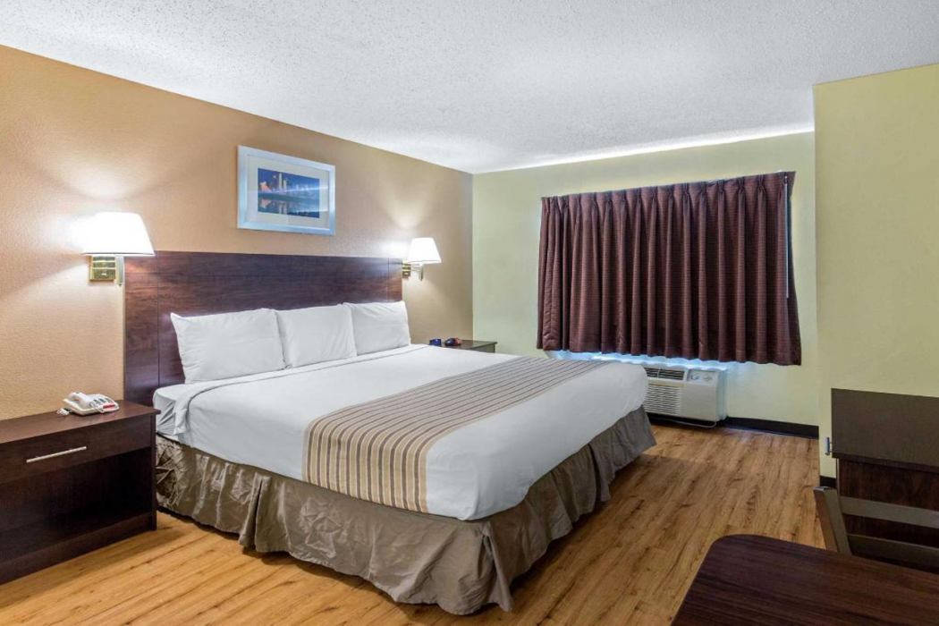 Hawthorn Extended Stay by Wyndham Lewisville 8/14