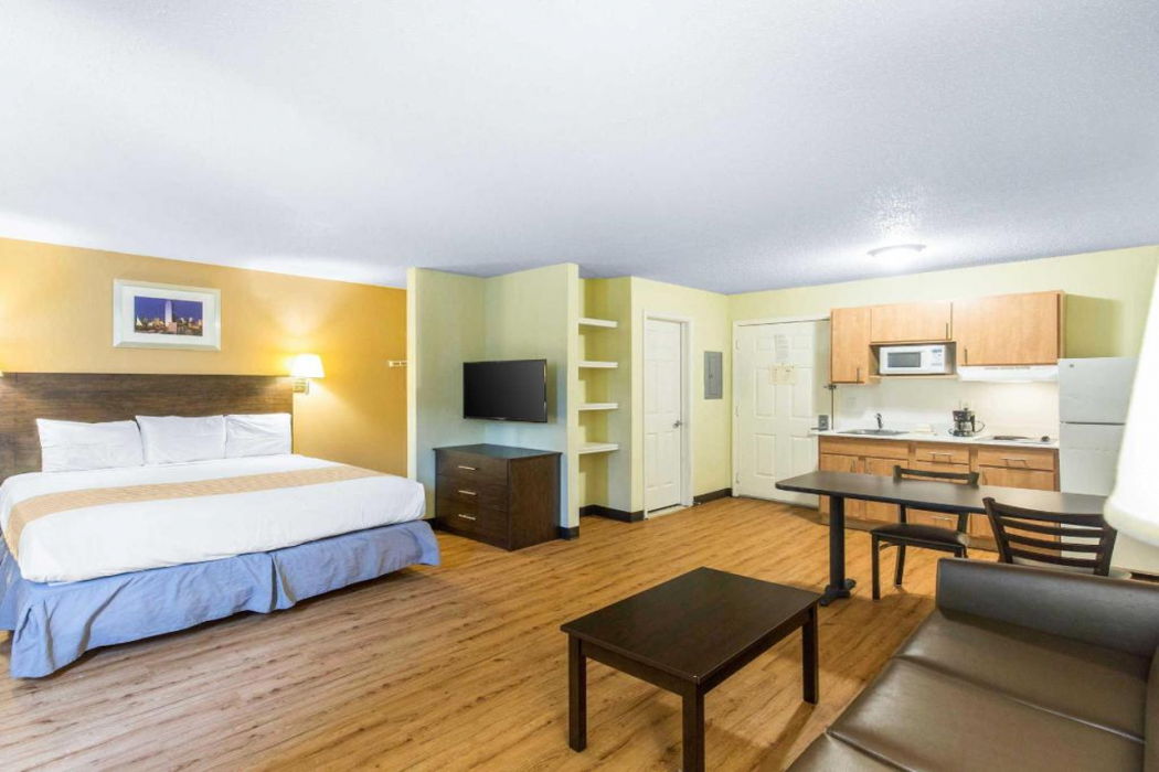 Hawthorn Extended Stay by Wyndham Lewisville 5/14