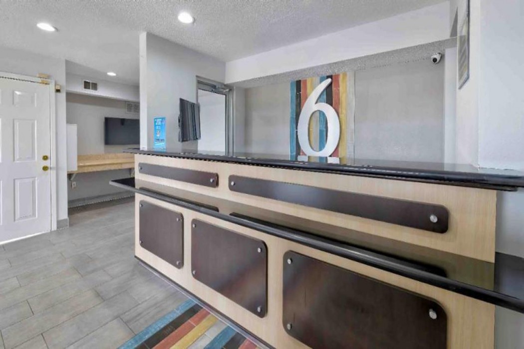 Studio6 Dallas, TX - North - Richardson 6/67