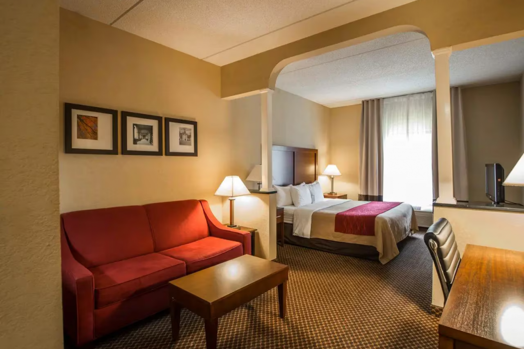 Comfort Inn & Suites Morganton South 14/33