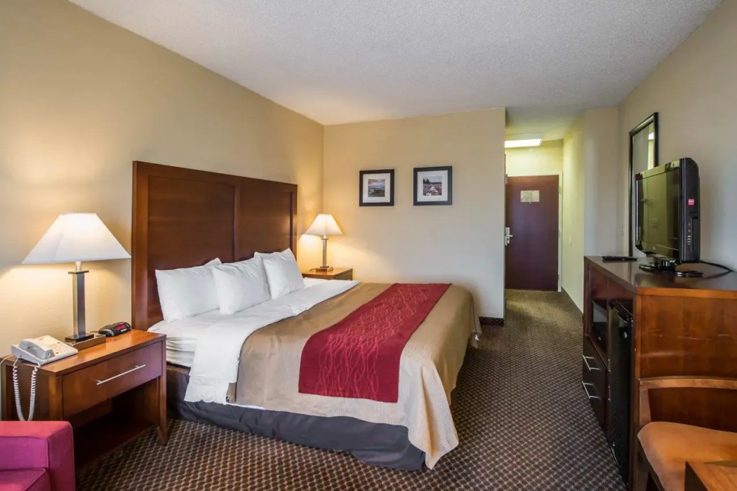 Comfort Inn & Suites Morganton South 19/33