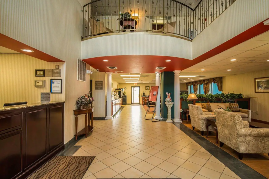 Comfort Inn & Suites Morganton South 6/33