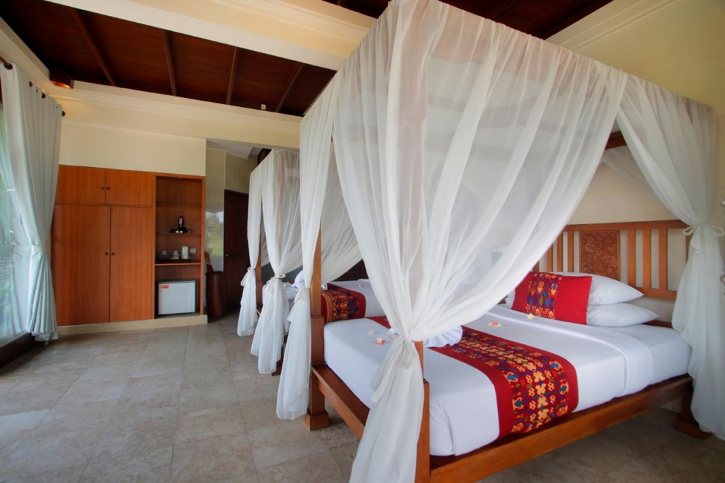 Santi Mandala Villa And Spa 74/140