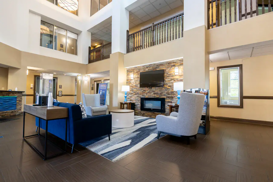 Comfort Suites Springfield I-70 5/32