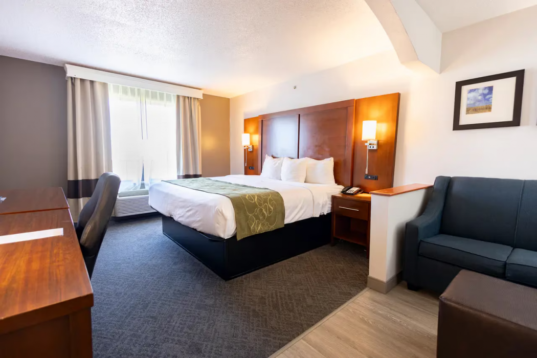Comfort Suites Springfield I-70 17/32