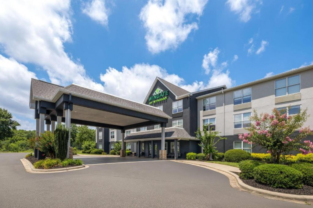 Wingate by Wyndham Matthews/Charlotte, NC 2/18