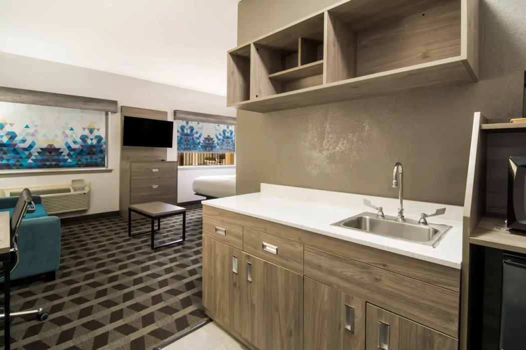 Quality Inn & Suites Waco North 15/28