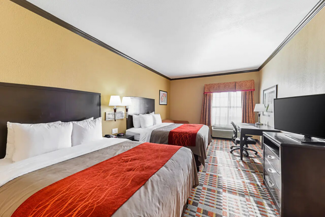 Quality Inn & Suites Lubbock South 6/17