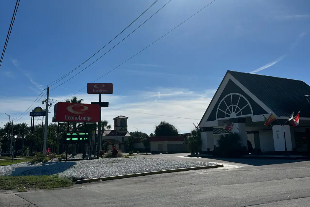 Econo Lodge Ormond Beach North - Daytona 1/28
