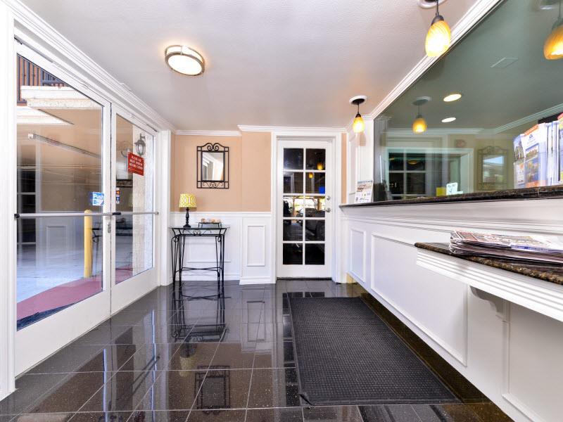 Laguna Inn and Suites 7/12