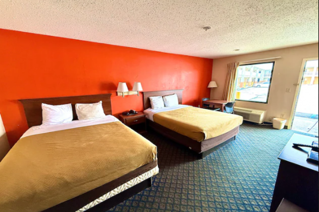 Magnolia Inn Townhouse Hattiesburg MS I-59 21/60