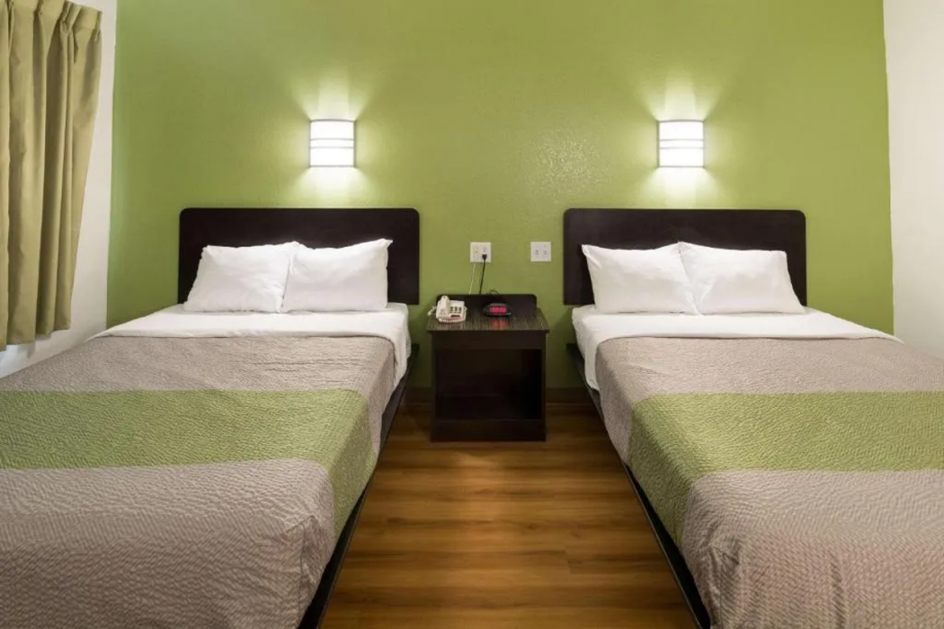 Motel6 Hillsboro, TX 19/40