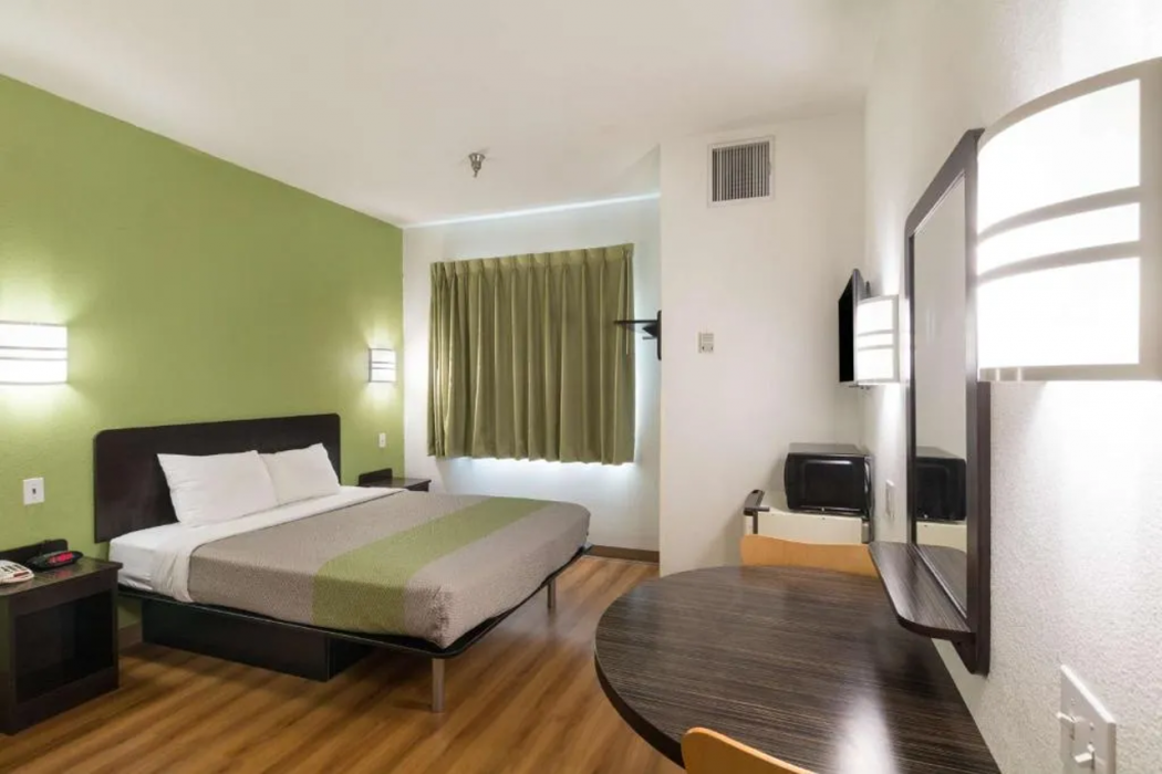 Motel6 Hillsboro, TX 17/40