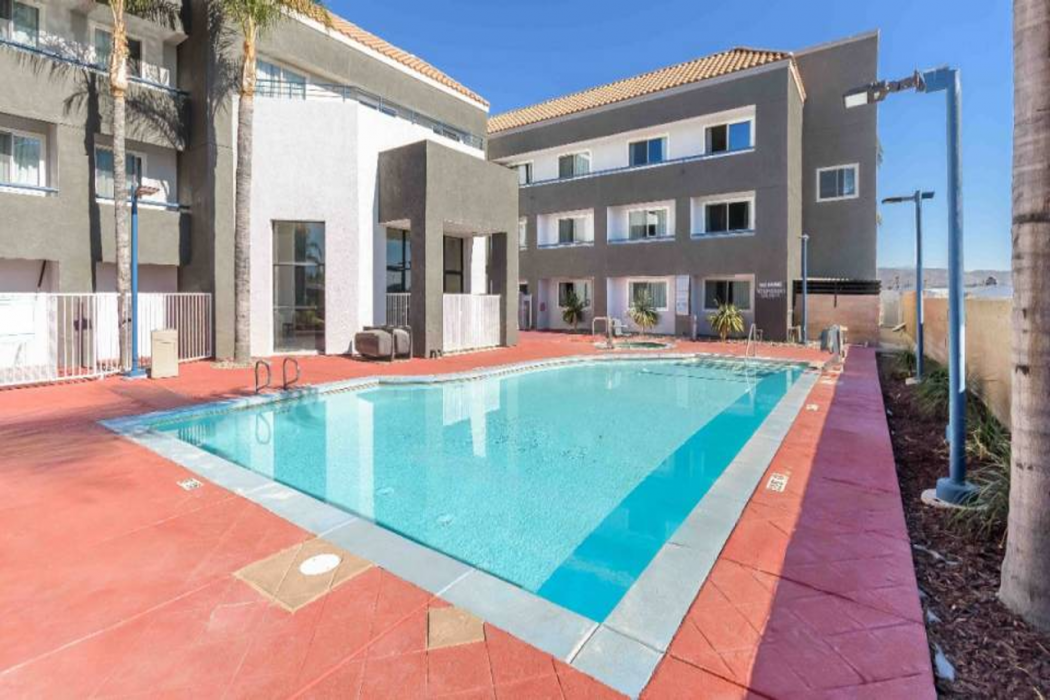 Studio6 Suites Perris, CA 22/32
