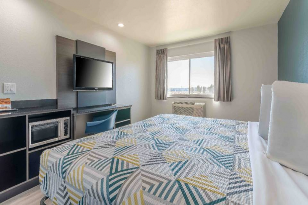 Studio6 Suites Perris, CA 12/32
