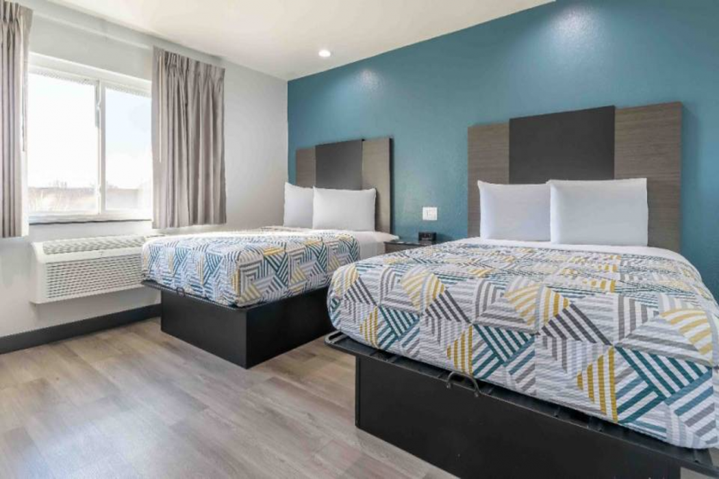 Studio6 Suites Perris, CA 6/32